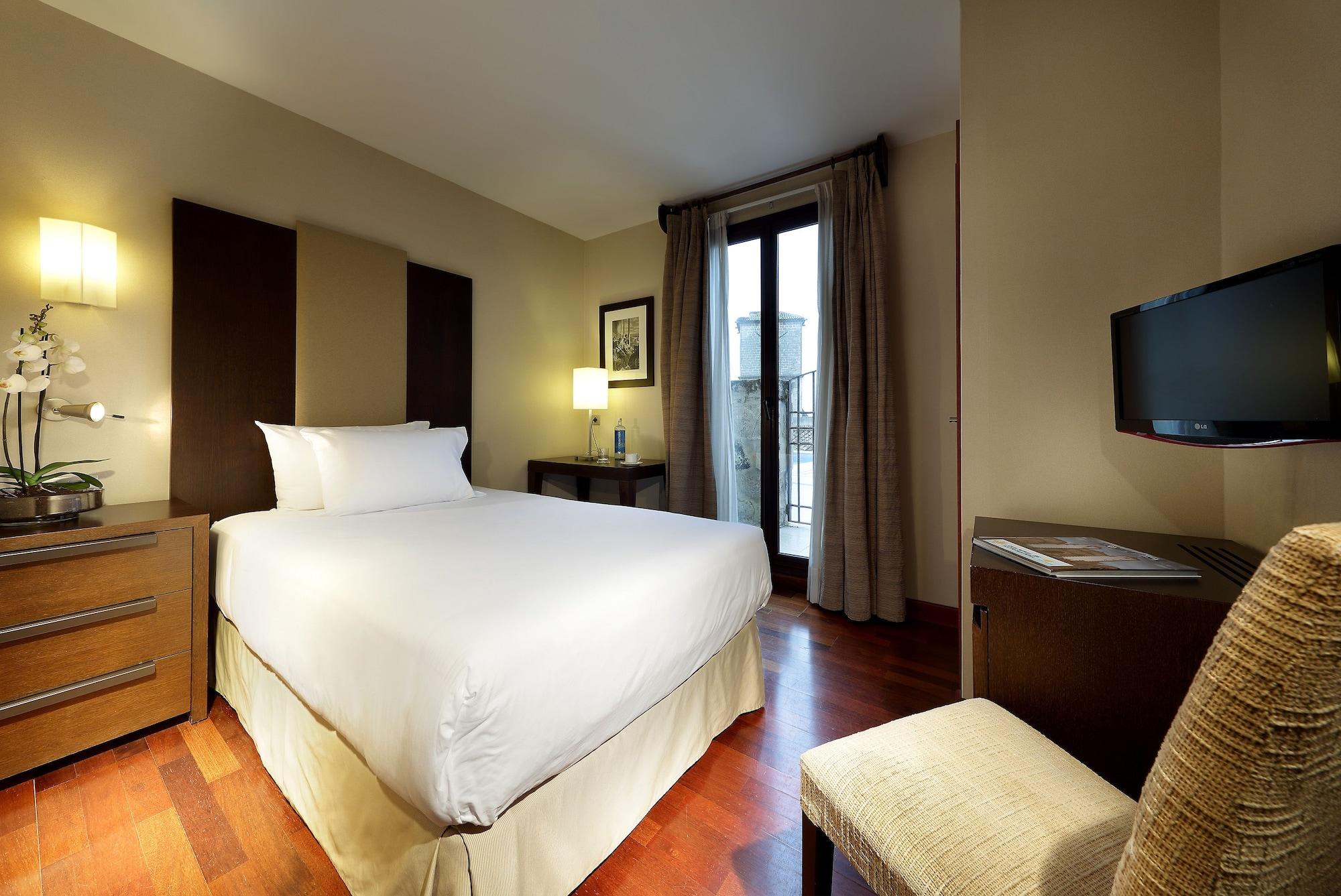Eurostars Palacio De Santa Marta Trujillo Bagian luar foto