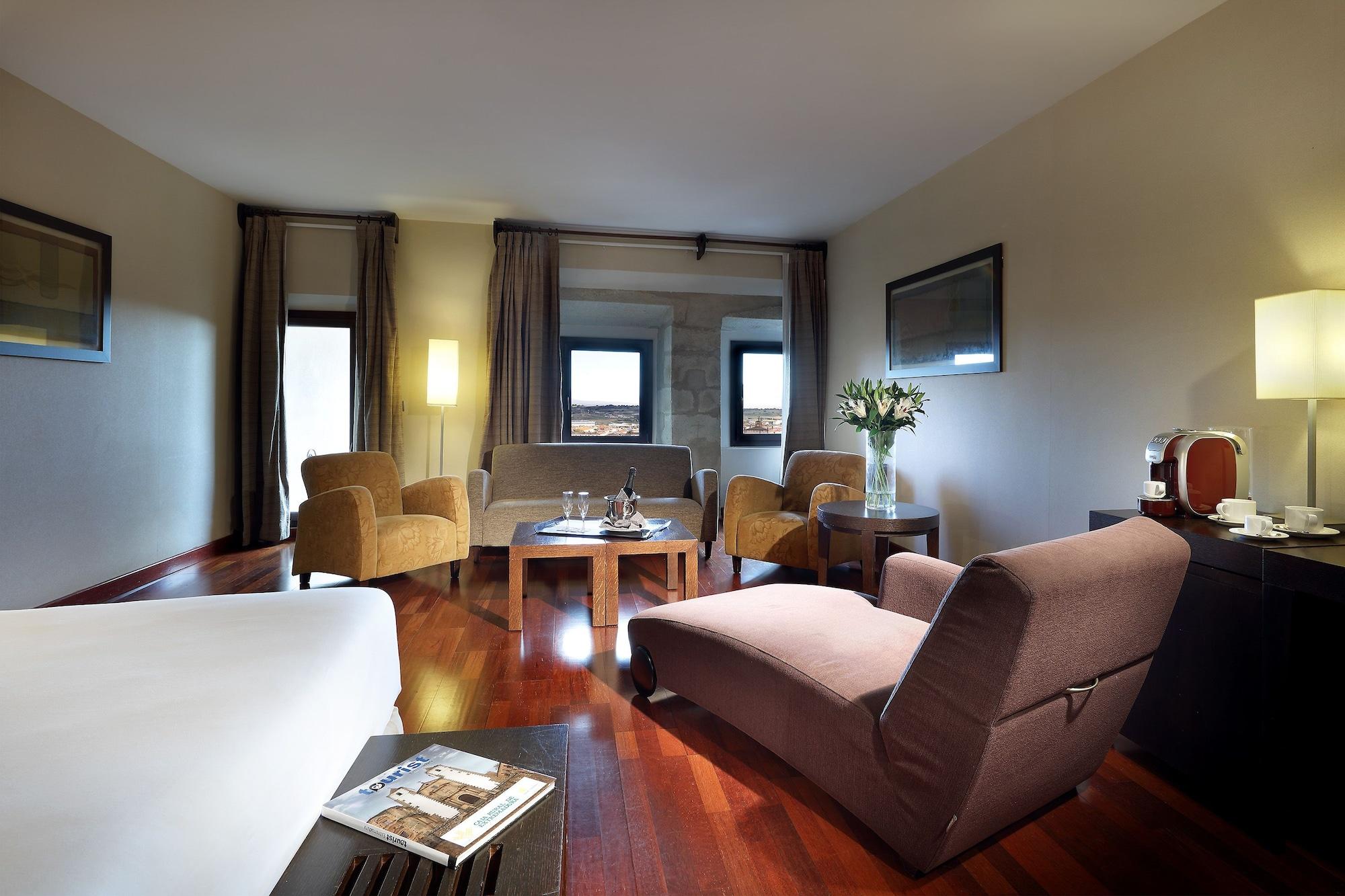 Eurostars Palacio De Santa Marta Trujillo Bagian luar foto