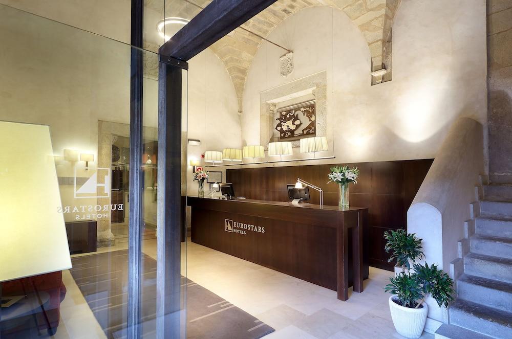 Eurostars Palacio De Santa Marta Trujillo Bagian luar foto