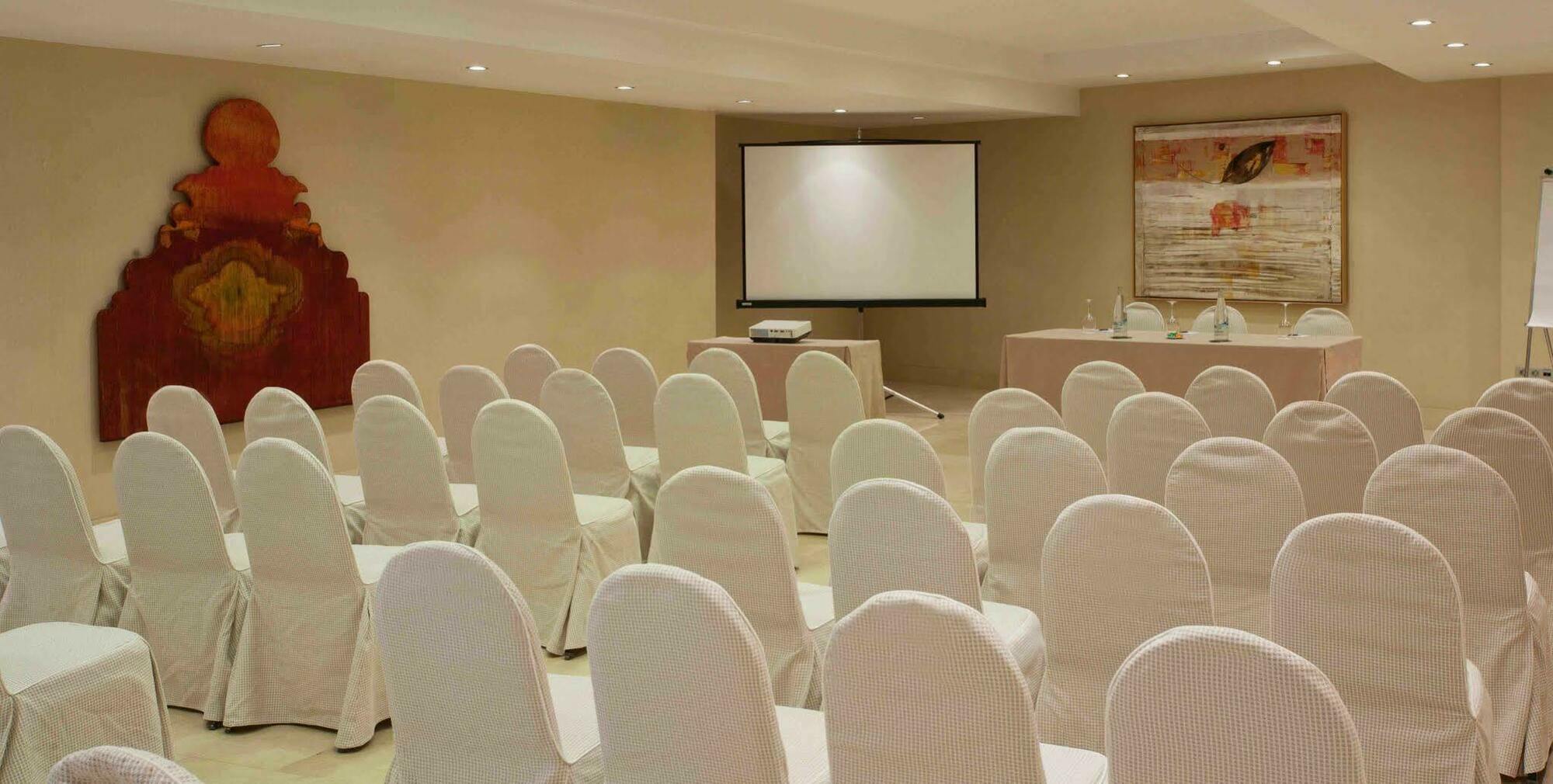 Eurostars Palacio De Santa Marta Trujillo Bagian luar foto
